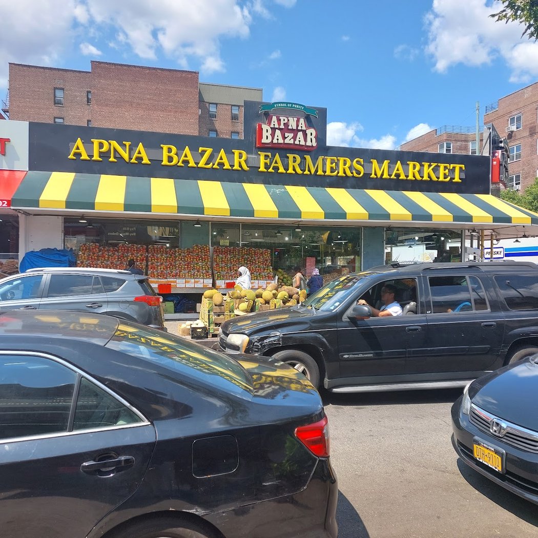 Eat Your World: Food Tours in Queens 4