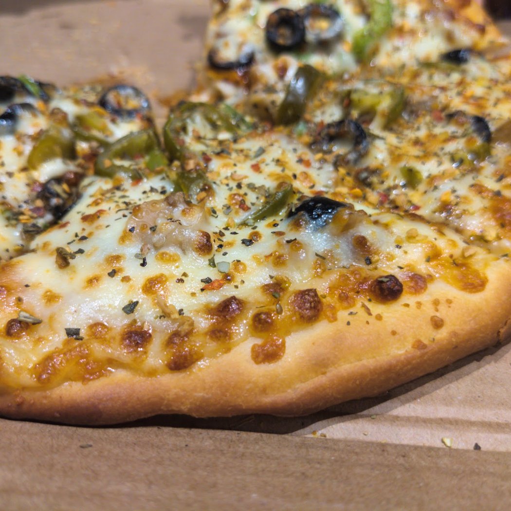 La Pino’z Pizza 1