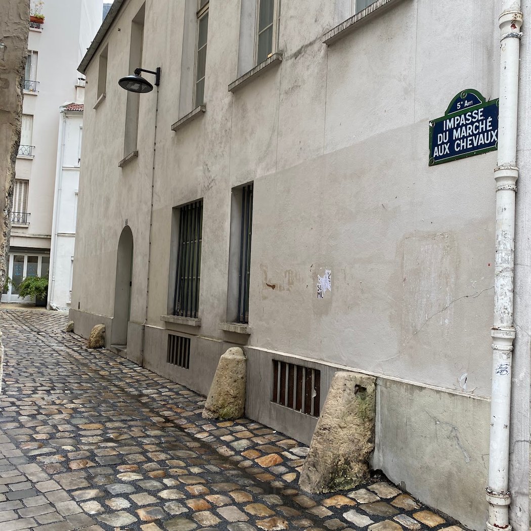 Marché aux chevaux de Louis XV 2