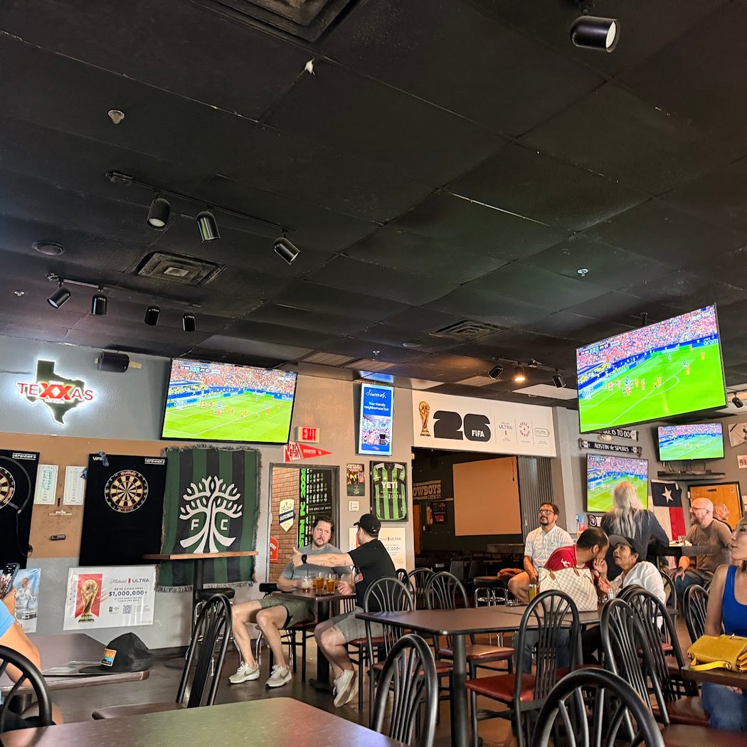 Mister Tramps Sports Pub