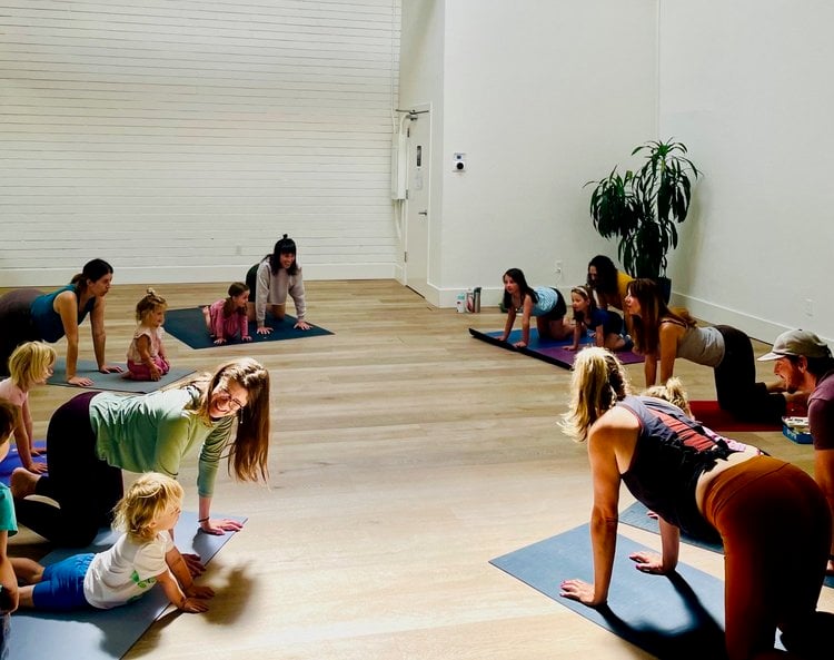 Family Yoga Class with Michelle Wing and IYK 1