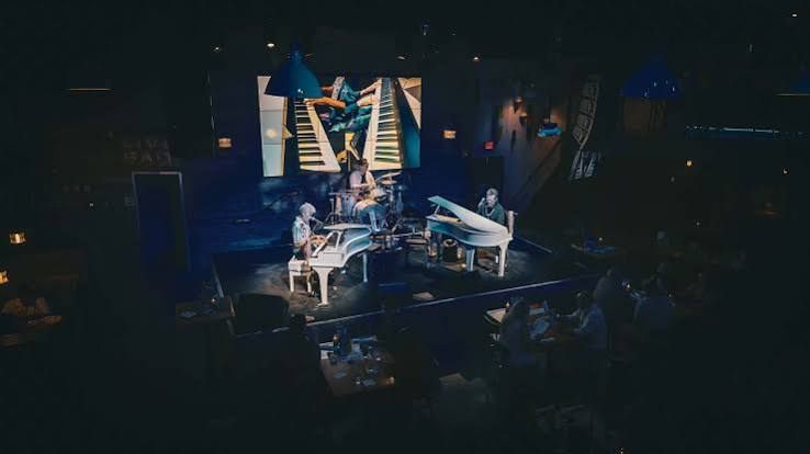 Dockside Dueling Pianos 4