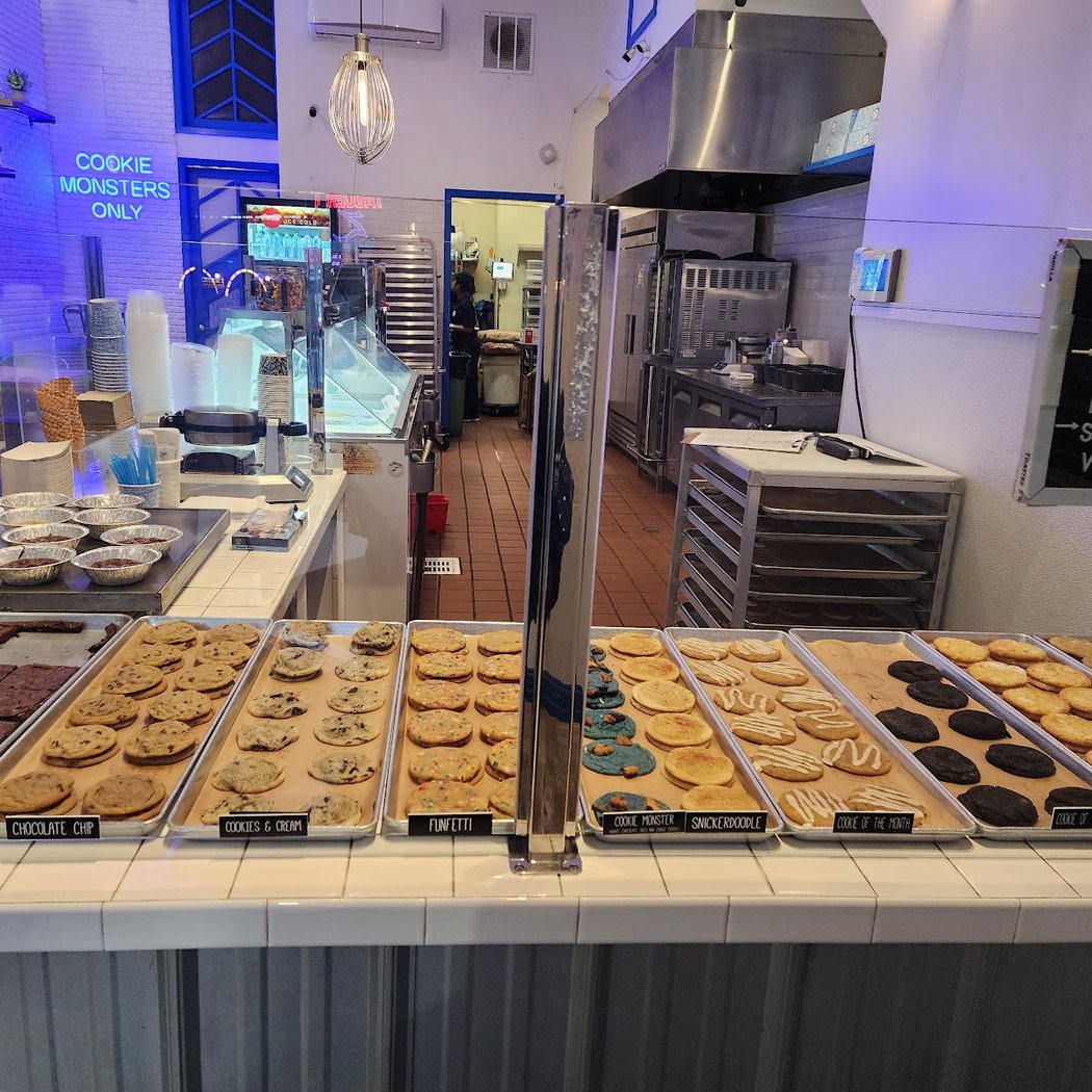 The Baked Bear 3