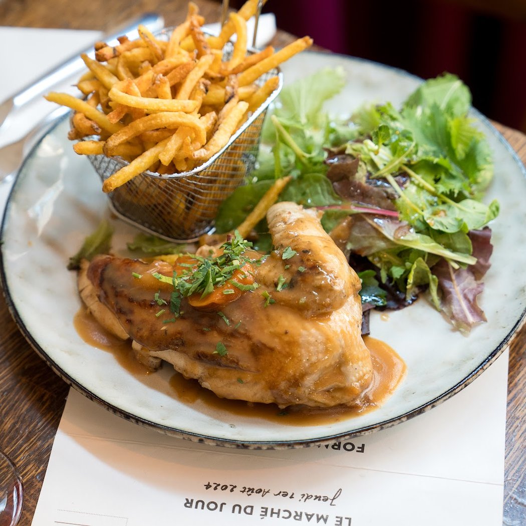 Brasserie Lola 1