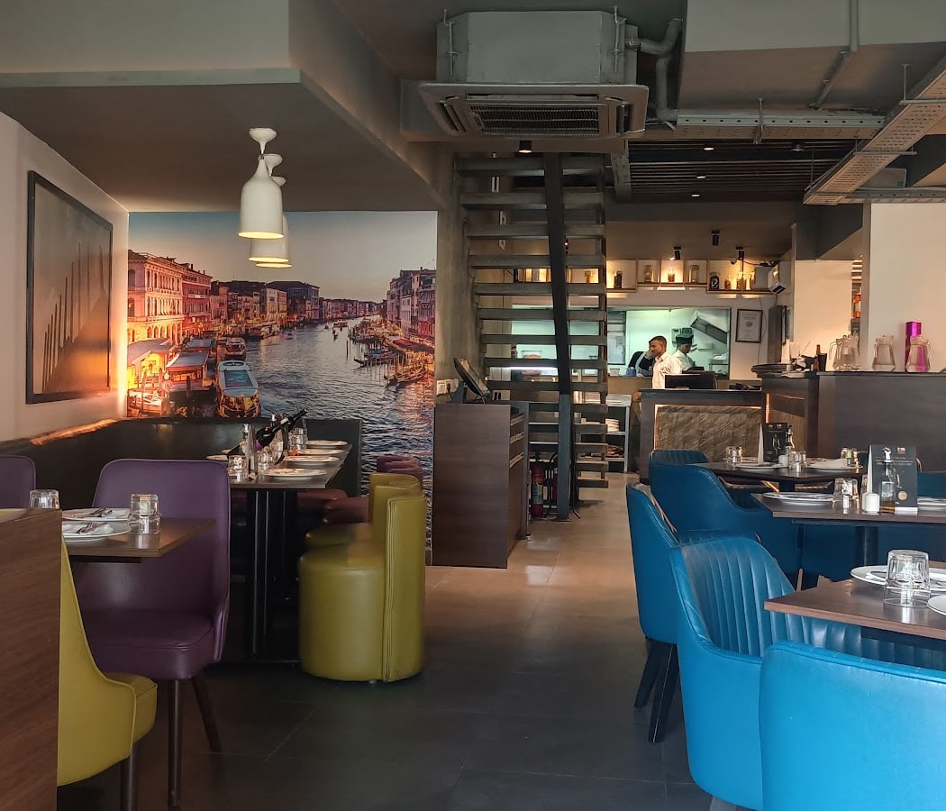Pasta Street - Cunningham Road 3