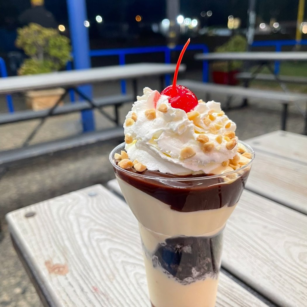Fosters Freeze 1