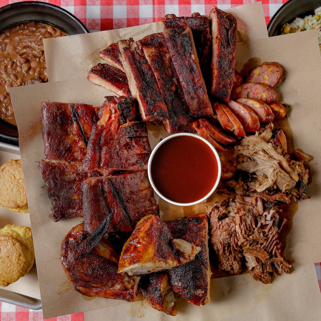 Armadillo Willy's BBQ 1