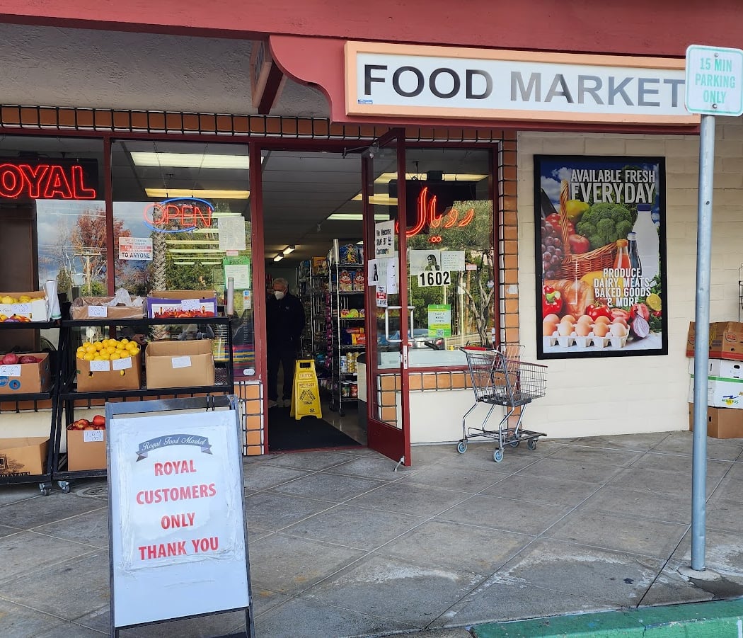 Royal Food Market 2