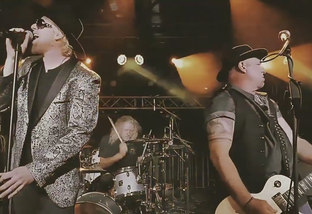 Hard 2 Handle & ZZ Top Notch 2