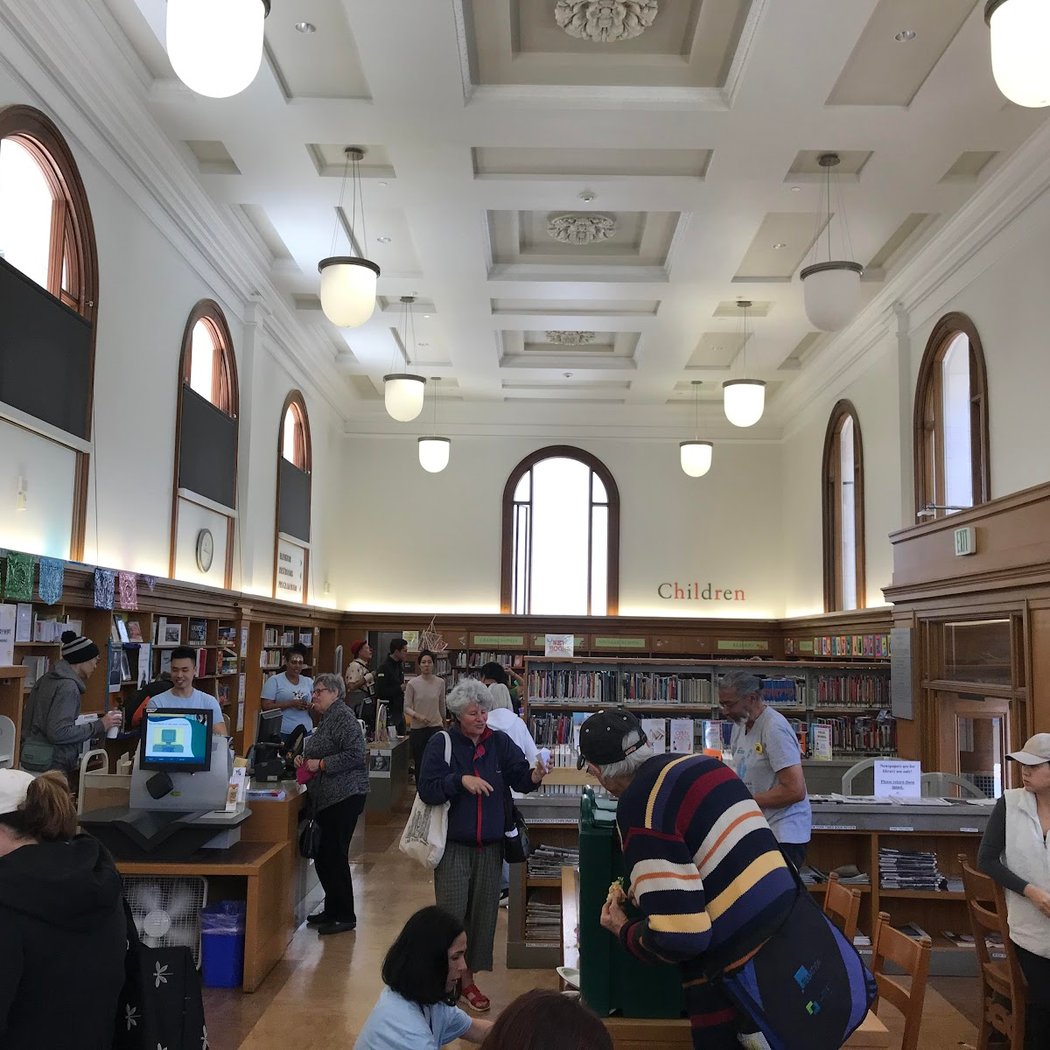 Golden Gate Valley Branch Library 1