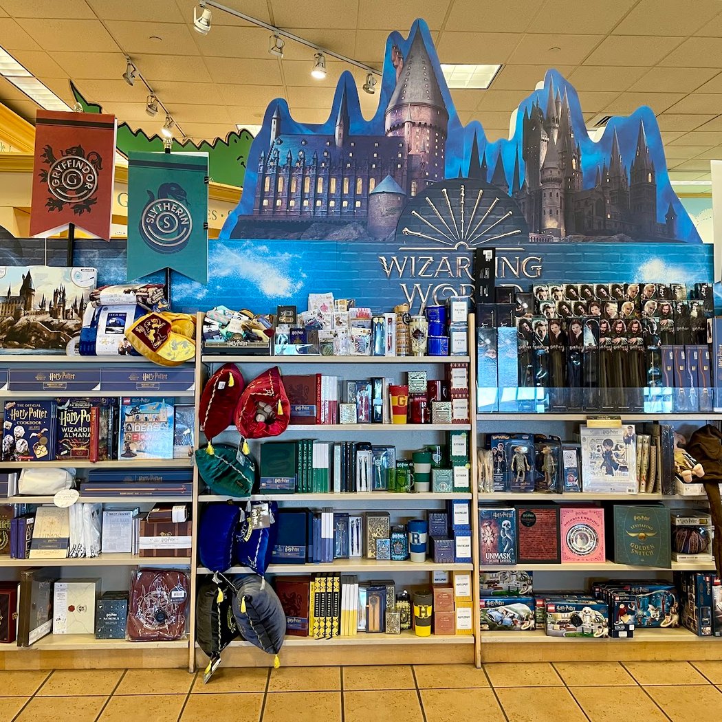 Barnes & Noble 1