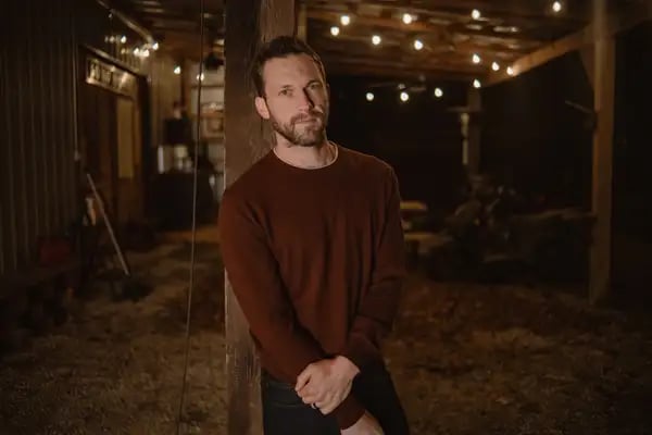 Phillip Phillips 1
