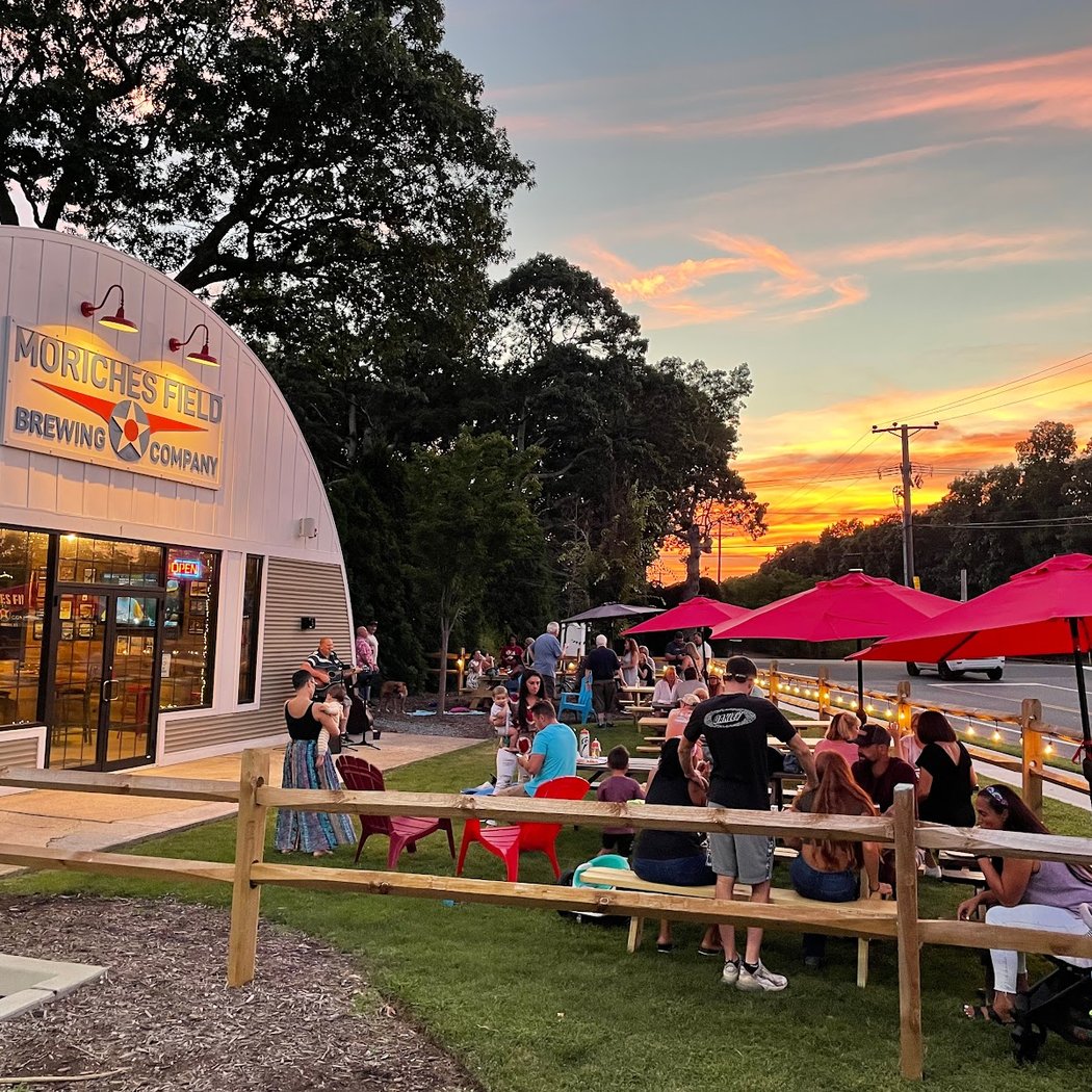 Moriches Field Brewing Co. 3