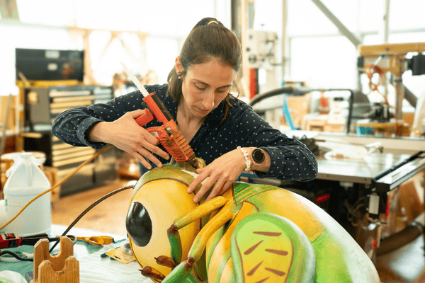 Donor Benefits: Behind-the-Scenes Shops Tours