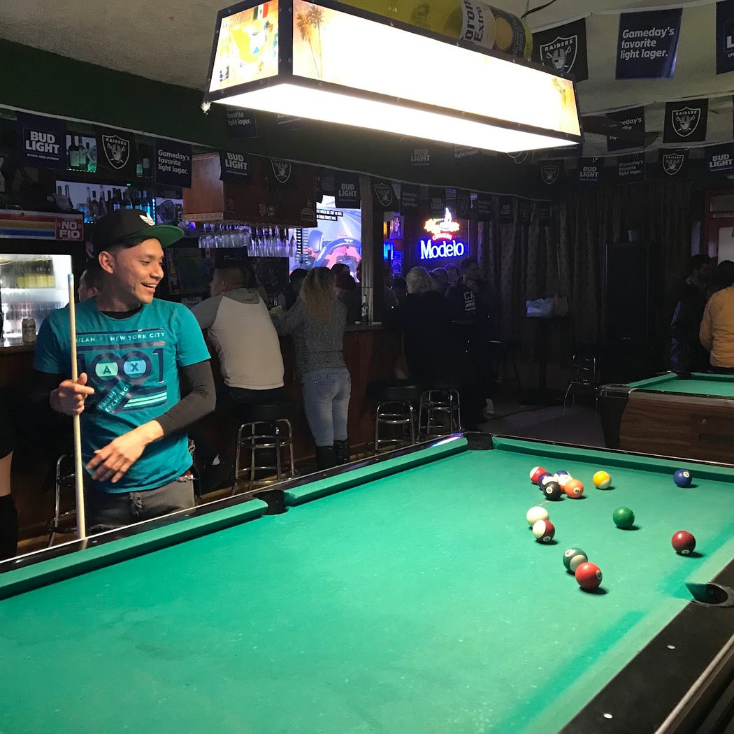 El Mexicano Bar 1