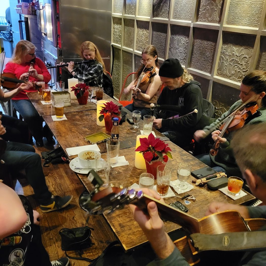 Traditional Irish Music Sessions