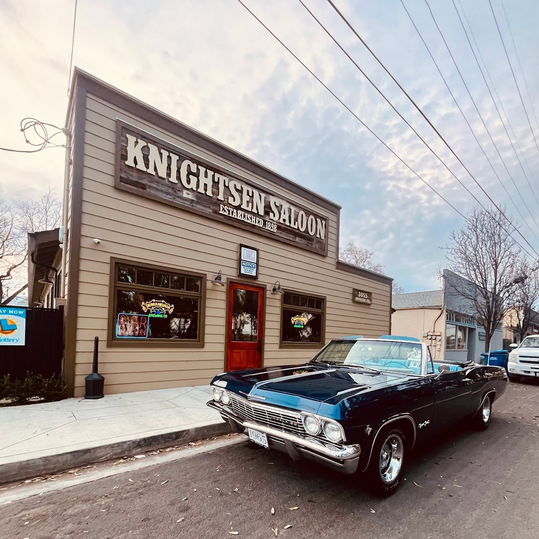 Knightsen Saloon 2