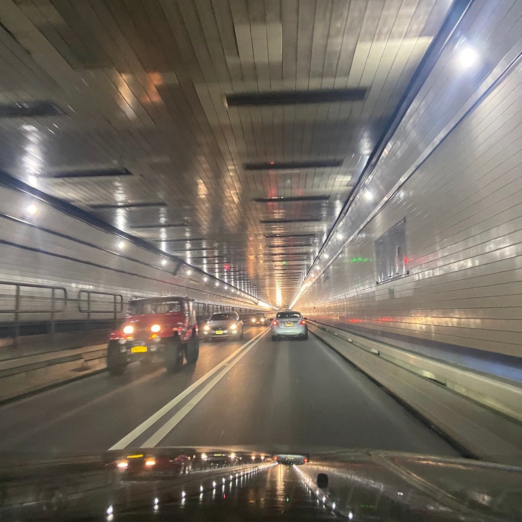 New Jersey / New York Line of the Lincoln Tunnel 2
