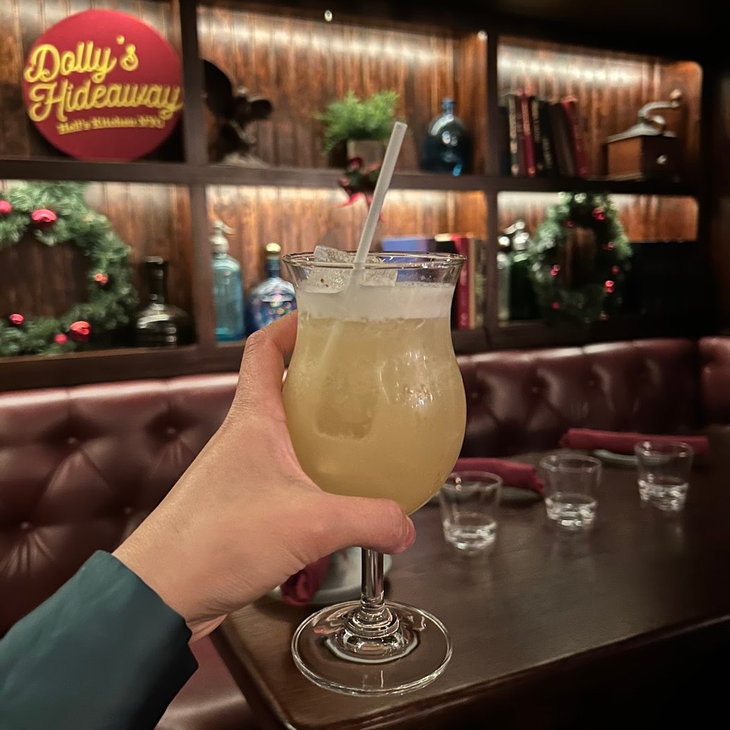 Dolly's 5