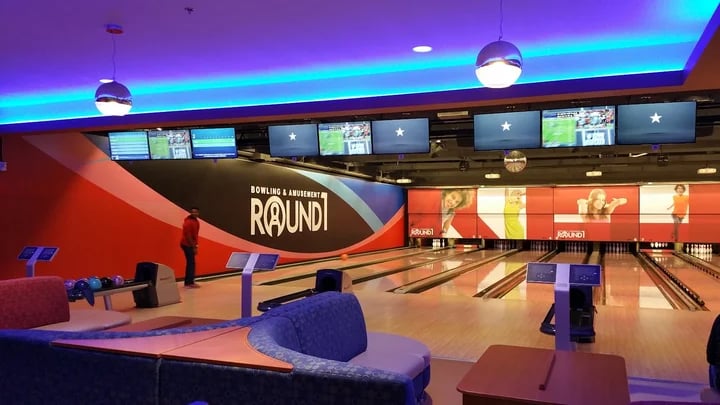 Round1 Bowling & Arcade Sunvalley Shopping Center 1