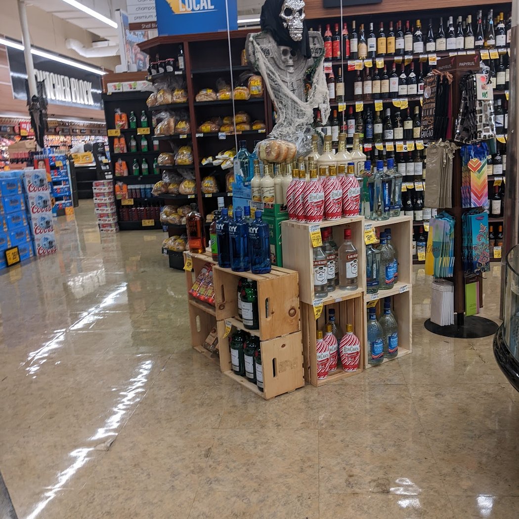 Safeway Liquor 2
