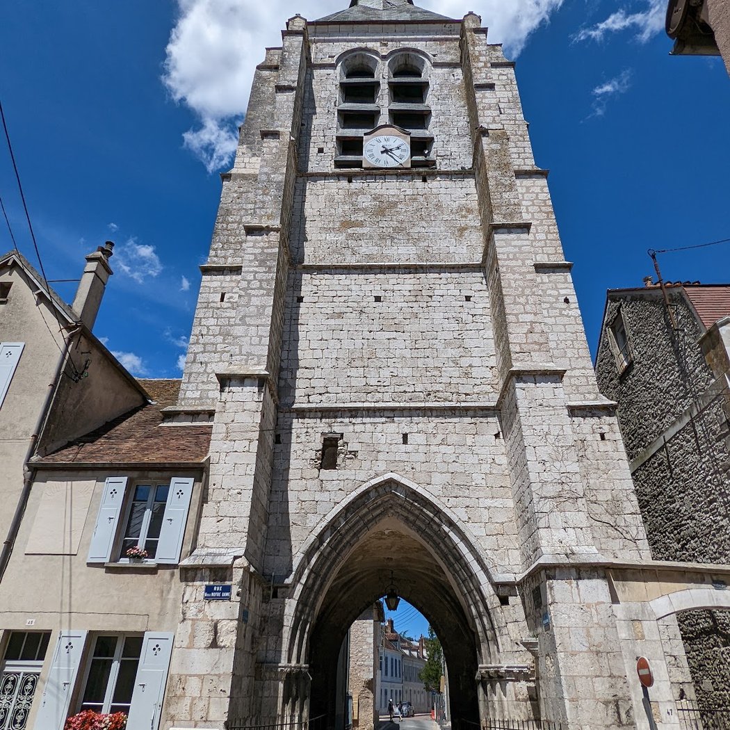 Tour Notre-Dame-du-Val 1