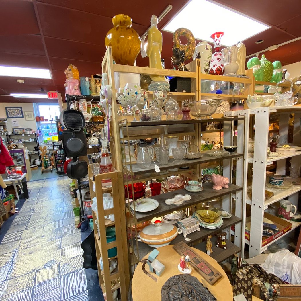 Cambridge Antique Market 3