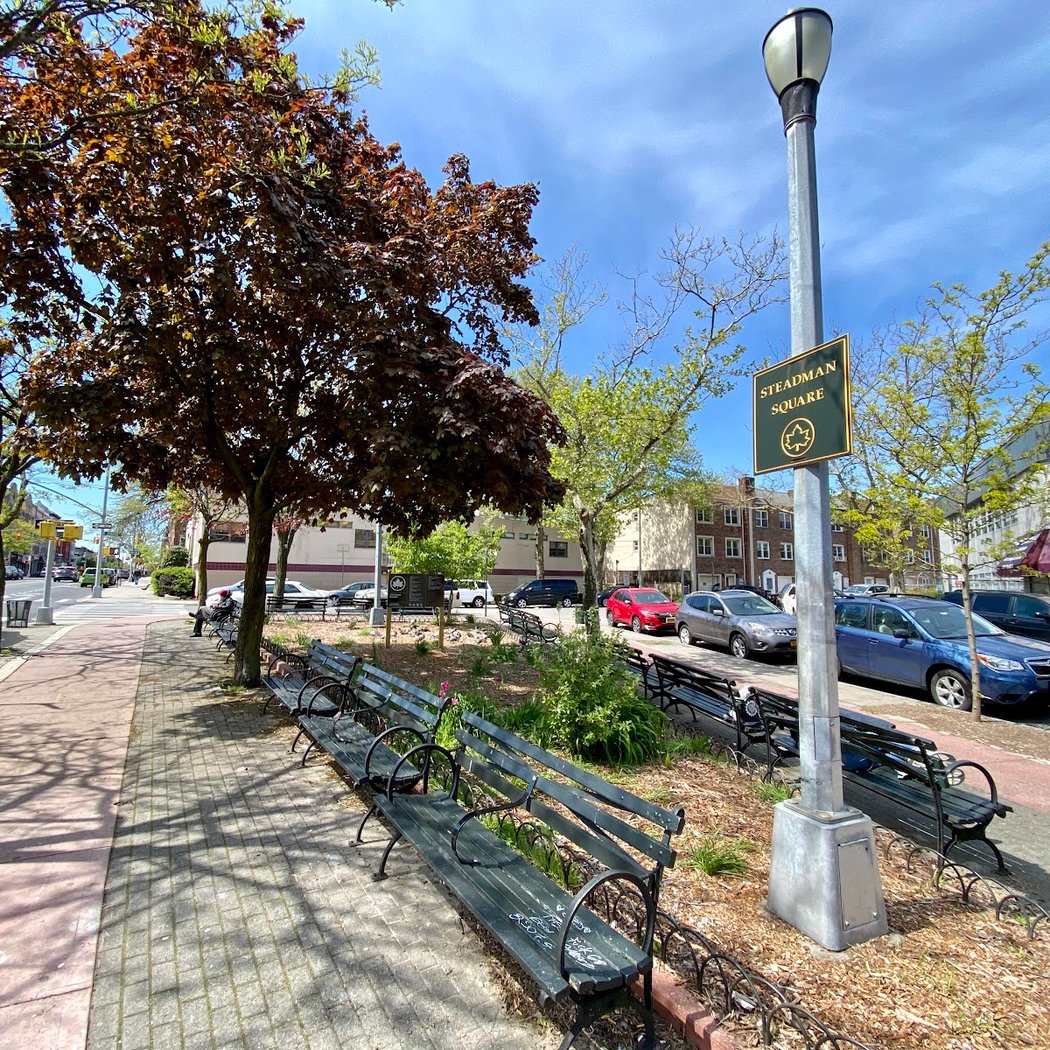 Steadman Square 1