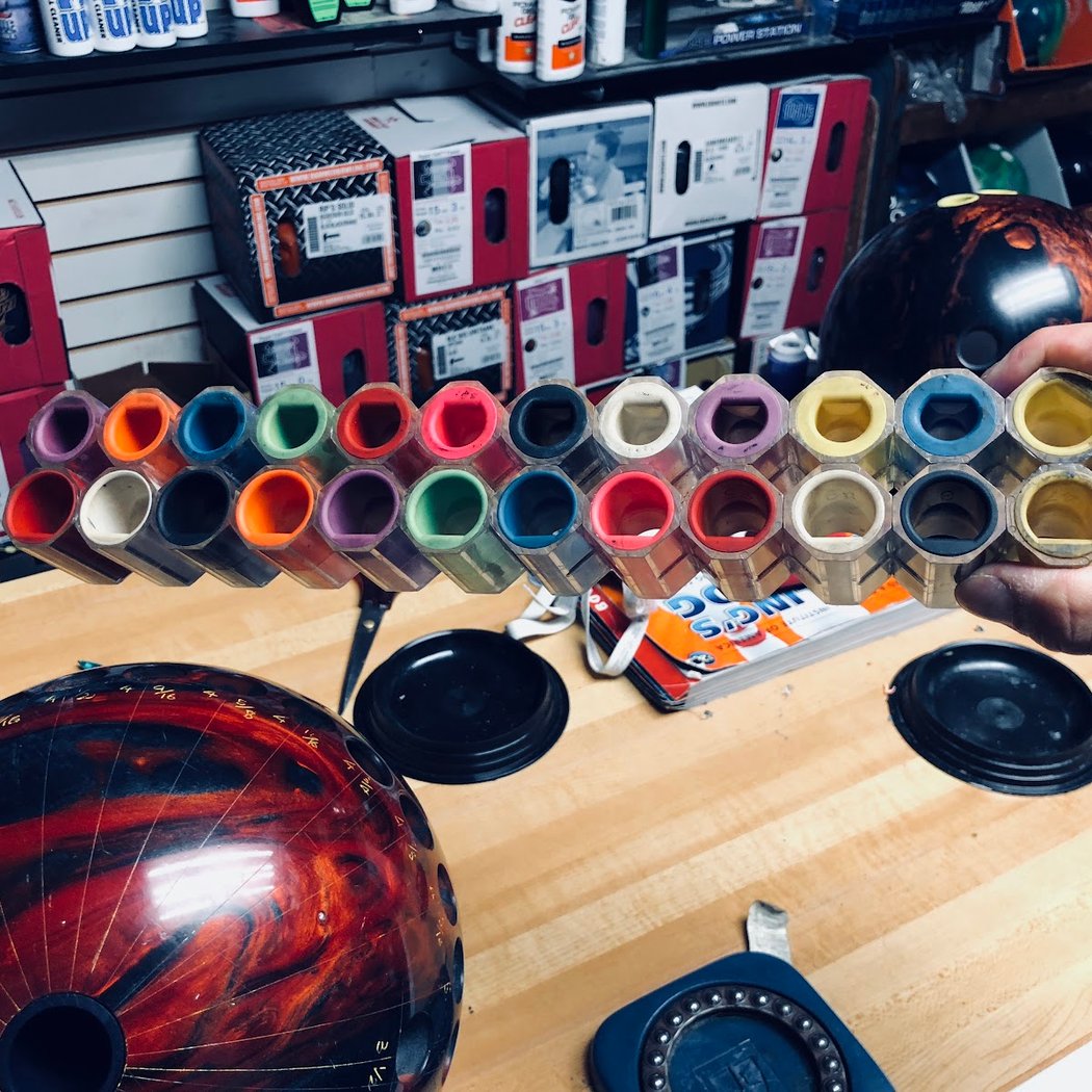 Dino's Pro Shop 1