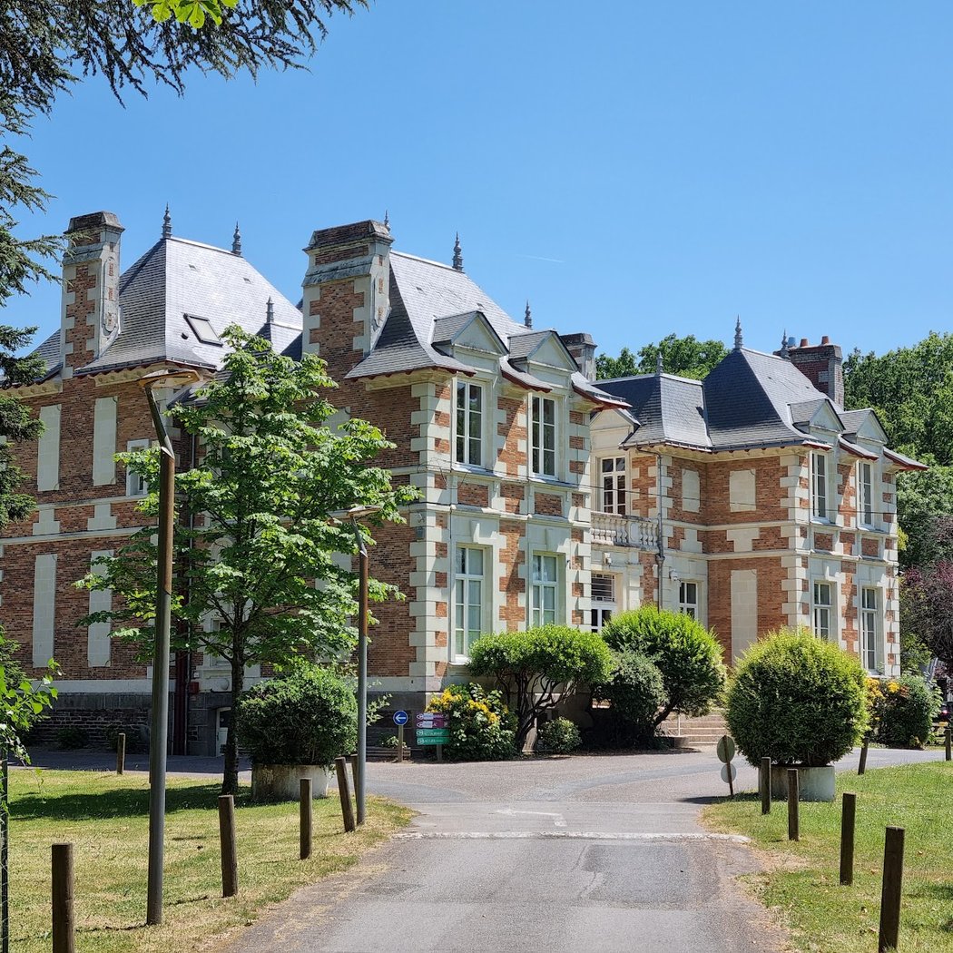 Château de la Plinguetière 2