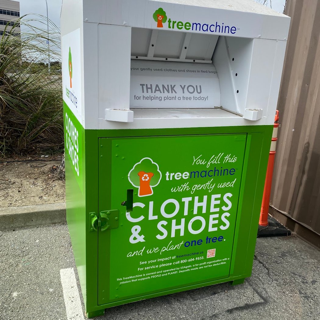 TreeMachine Clothes and Shoes Donation Box 1