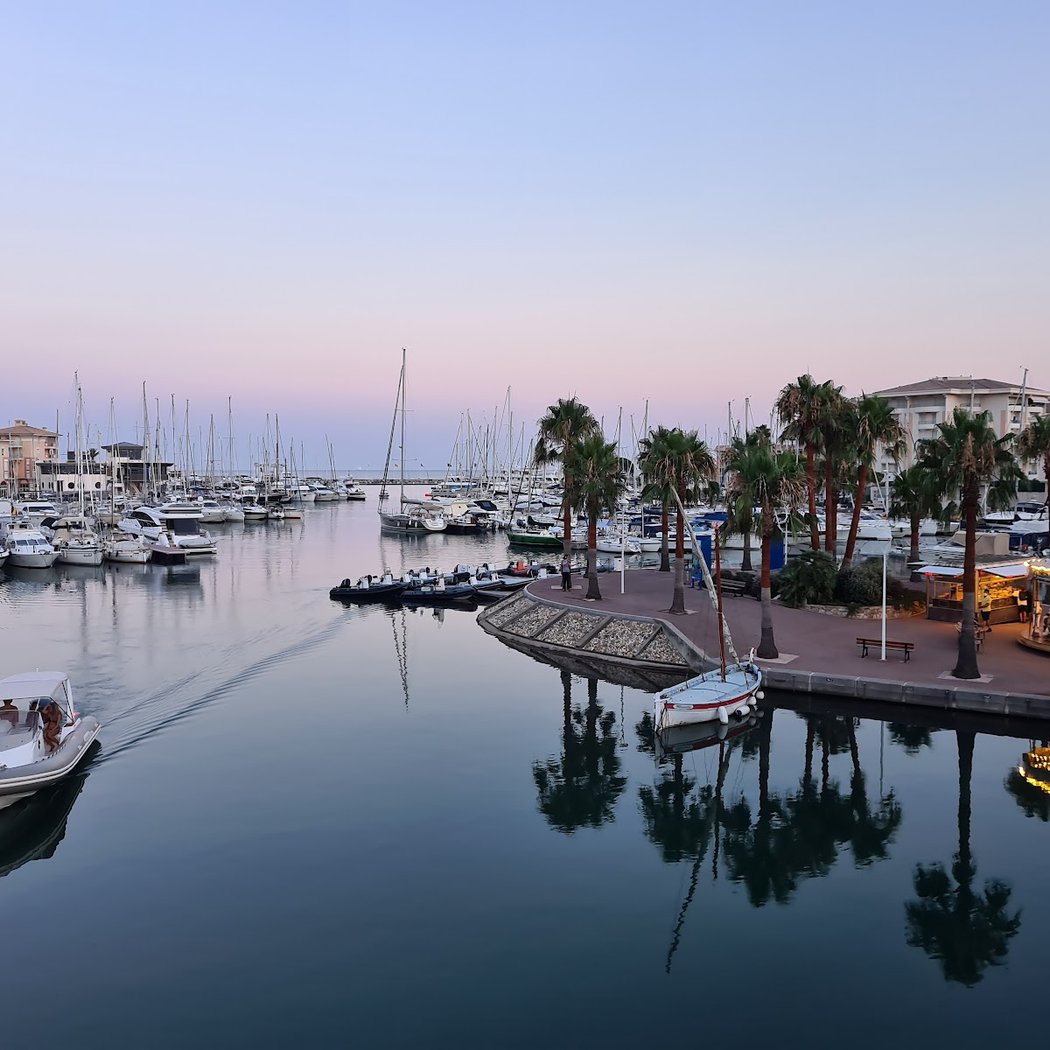 PORT FREJUS DIVING 3
