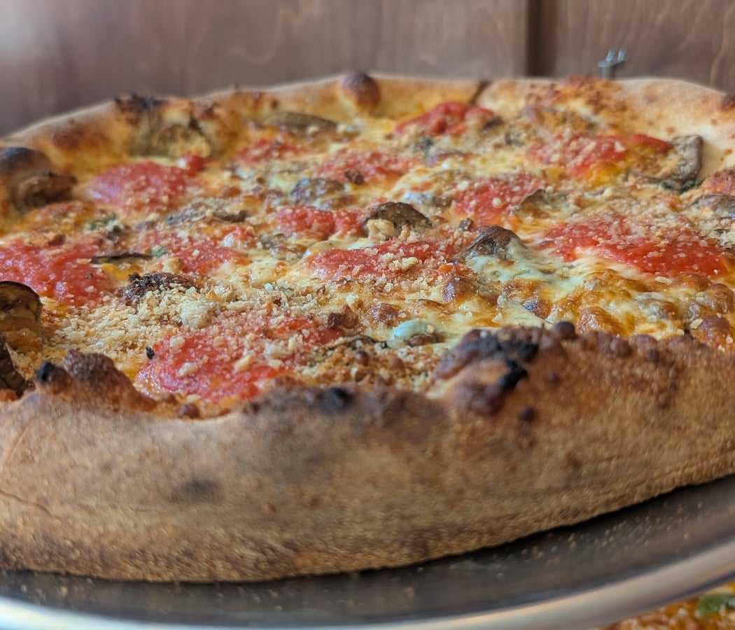 Frenzie Wine & Pizza 1