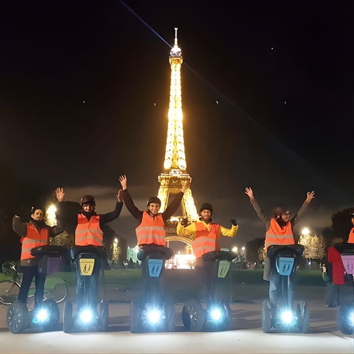 Segway de nuit ! Paris illuminé