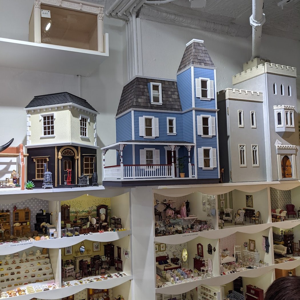 Tiny Doll House 3