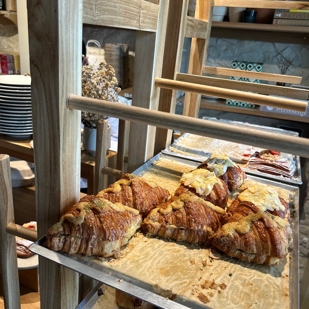 Blond the bakery 2