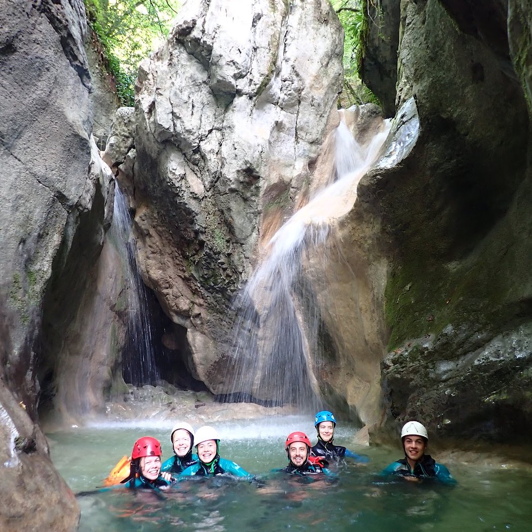 Canyon Angon 2