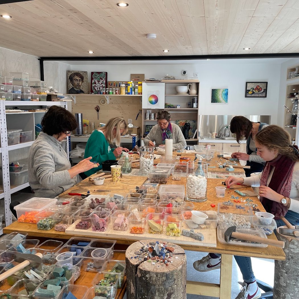 Atelier Relief Mosaïque, Carole Richard-Pomet, Meilleur Ouvrier de France 1