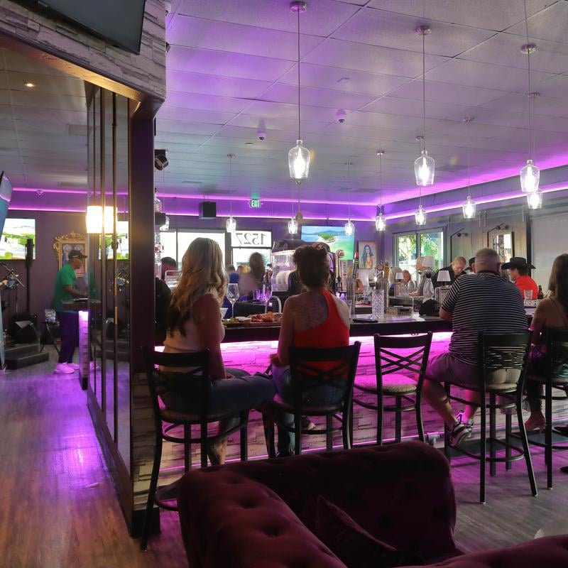 Midtown Spirits Wine & Bites 4