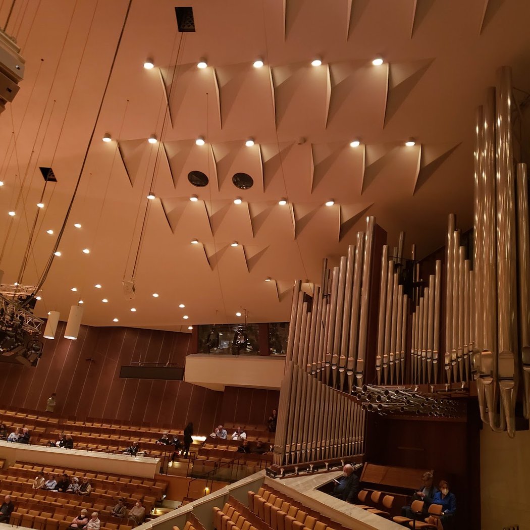 Discourse at the Philharmonie 2