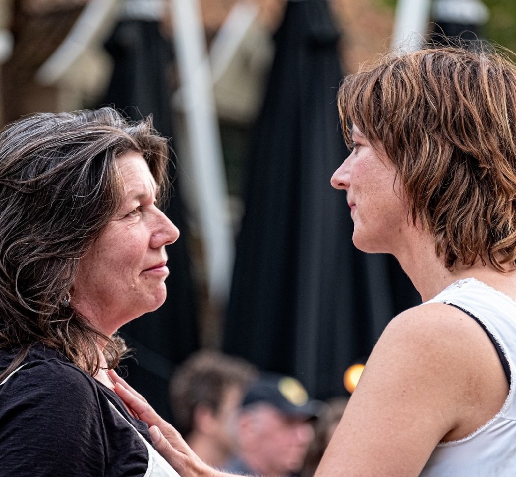 De femme à FEMMES 1