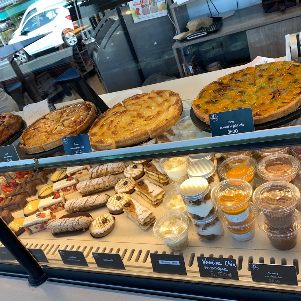 Boulangerie-Pâtisserie Eugénie 3