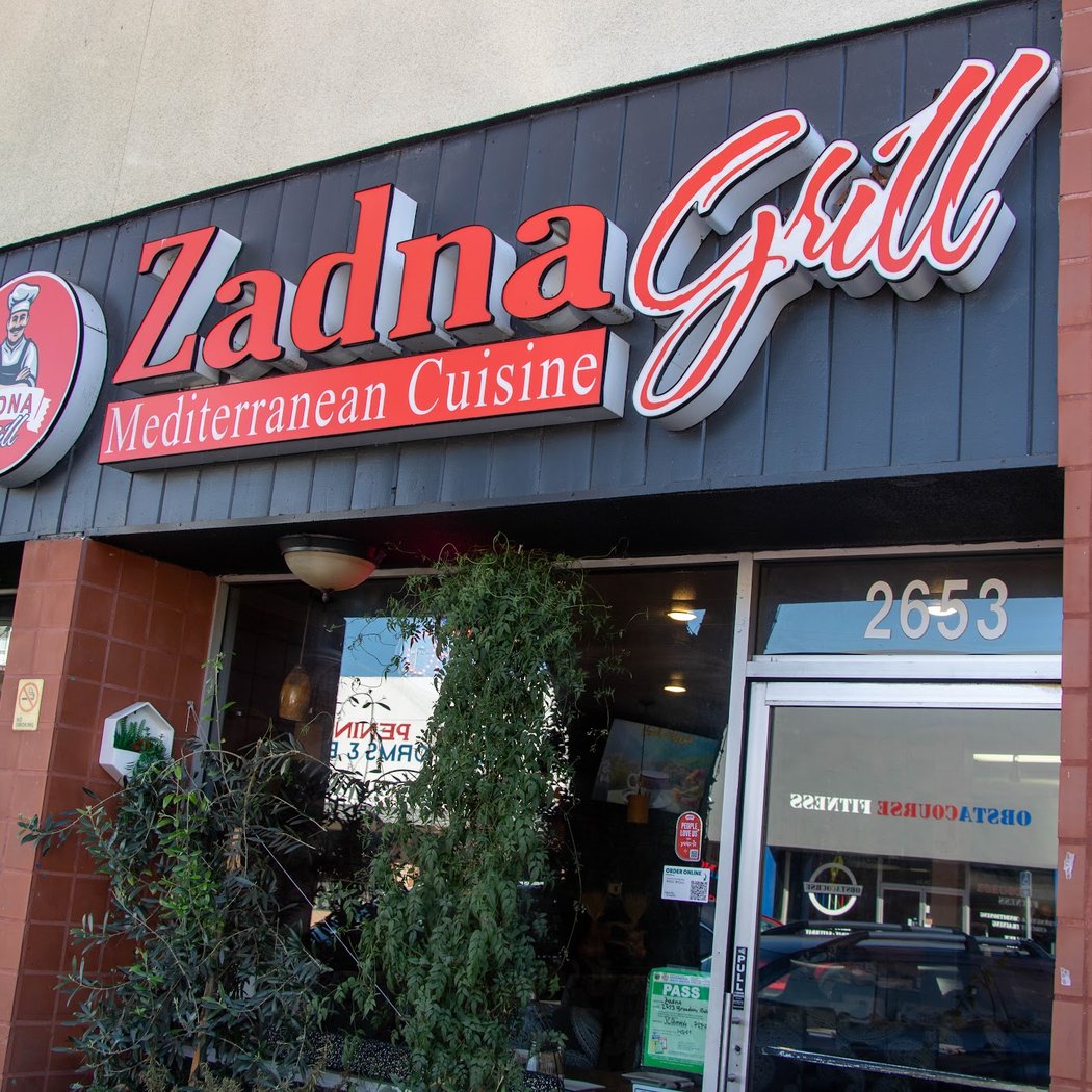 Zadna Grill 2