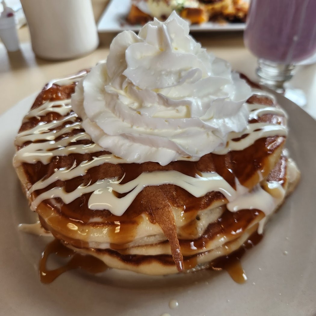 Fall Fun at Dana’s Diner 1