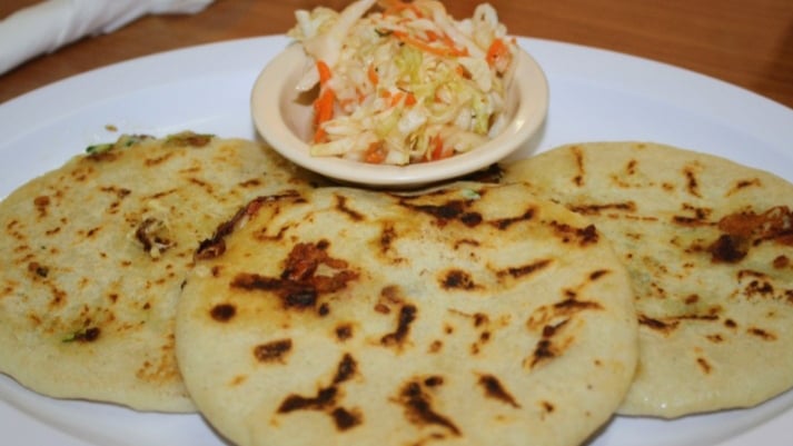 Reina's Restaurant 1