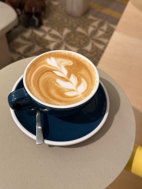 Le Peloton Café 3