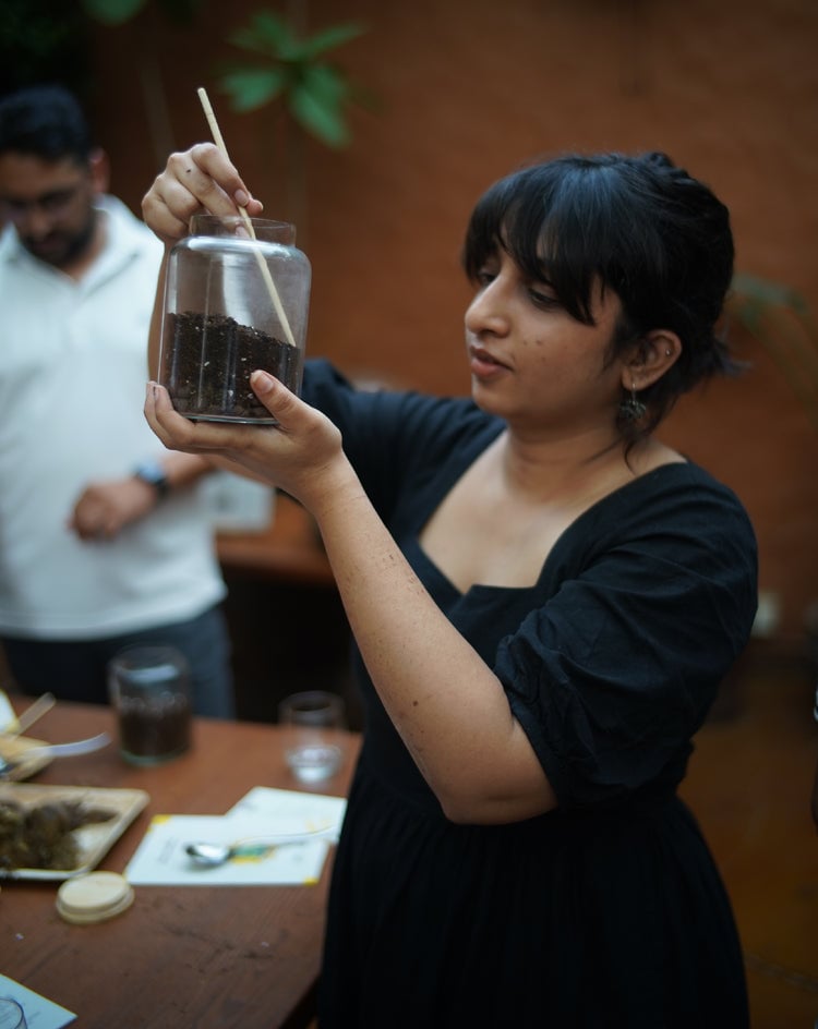 Glass Gardens - A Terrarium Making Experience 2