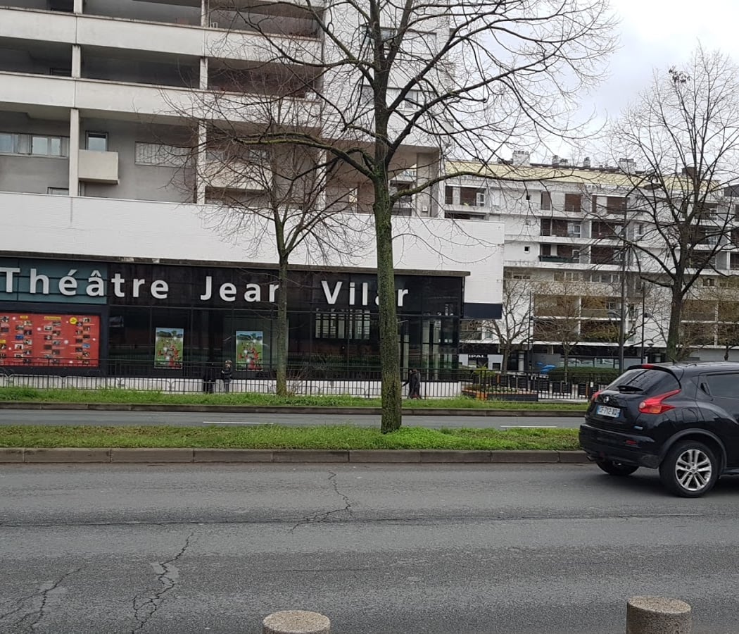 Je crois que dehors, c'est le printemps 3