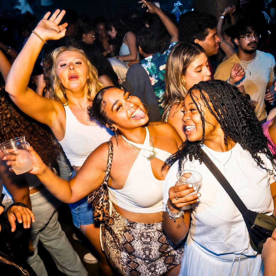 Y2K Party: 2000’s vs 2010’s 2