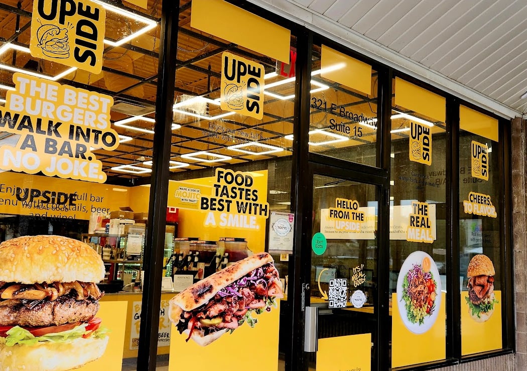 Upside Craft Burger & Kosher Bar 2